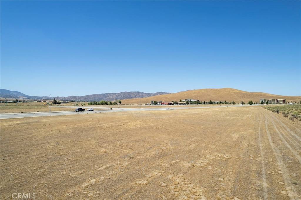 Tehachapi, CA 93561,0 Challenger Dr
