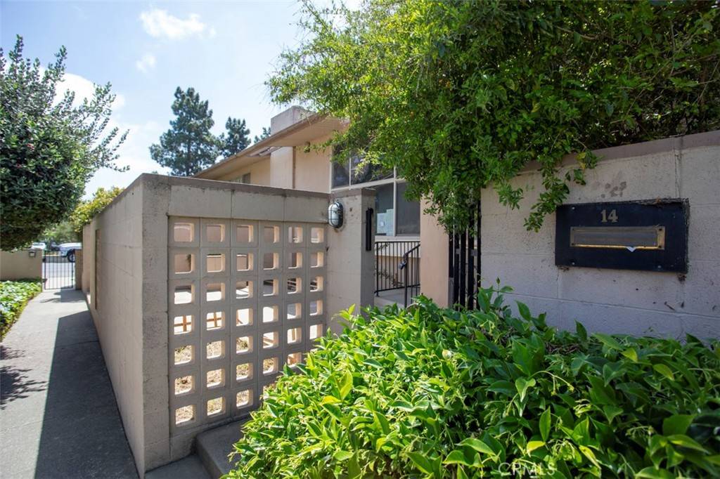 Santa Maria, CA 93454,715 S Bradley RD #14