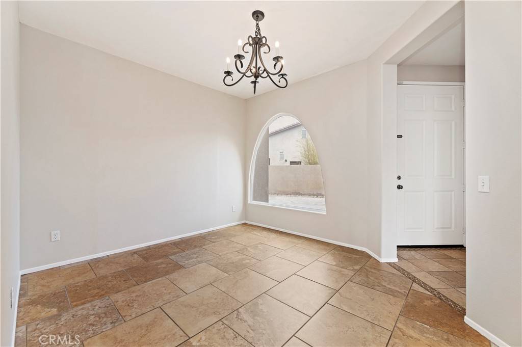 Perris, CA 92570,157 Headlands WAY