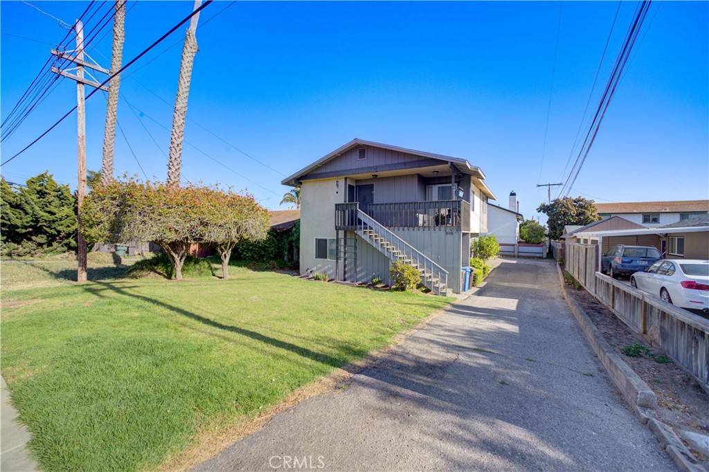 Grover Beach, CA 93433,866 Brighton Ave