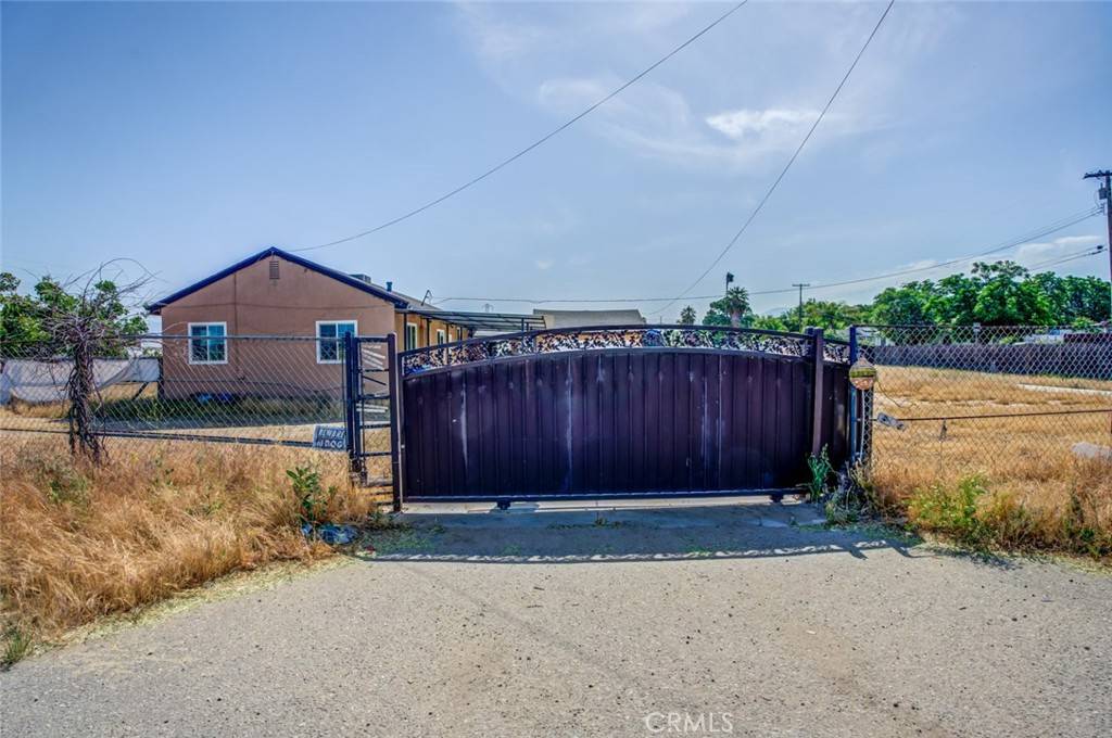Bakersfield, CA 93307,5915 Weedpatch