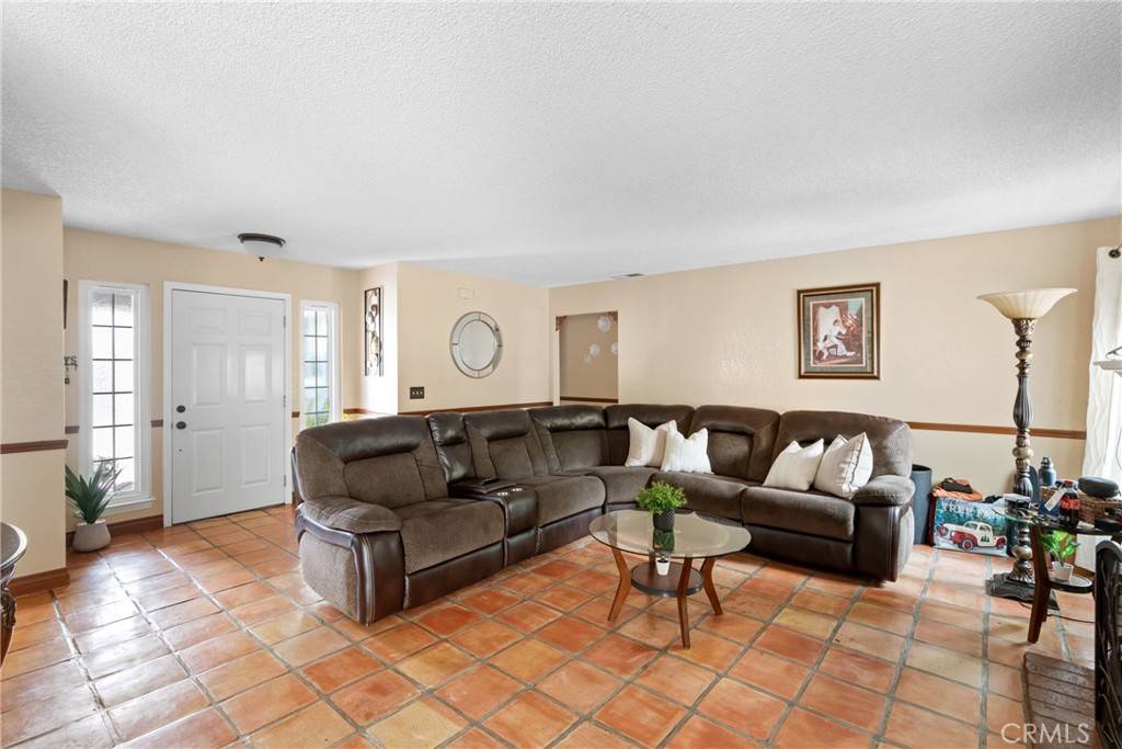 Santa Maria, CA 93454,1527 Dena WAY