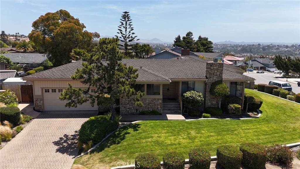 Pismo Beach, CA 93449,250 Coral CT