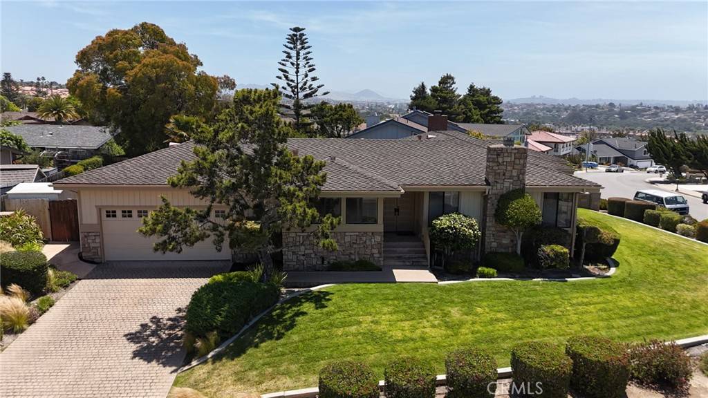 Pismo Beach, CA 93449,250 Coral CT
