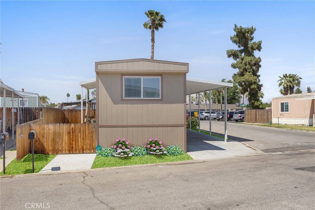 Bakersfield, CA 93308,35 Cedarwood LN