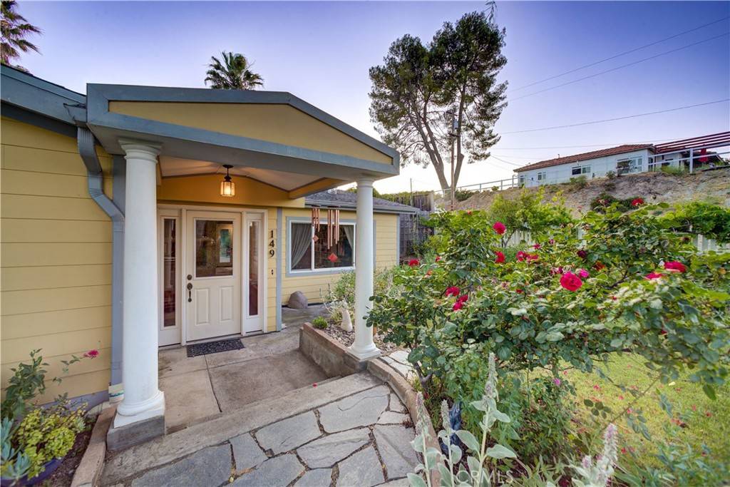 Paso Robles, CA 93446,149 Vine Street