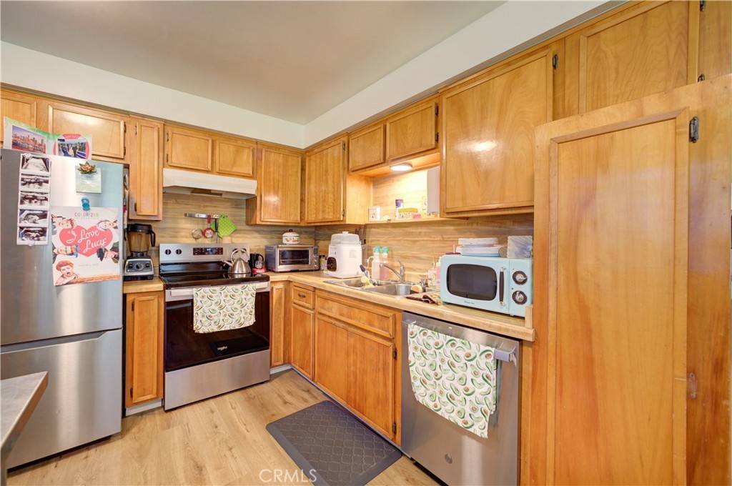 Grover Beach, CA 93433,866 Brighton AVE