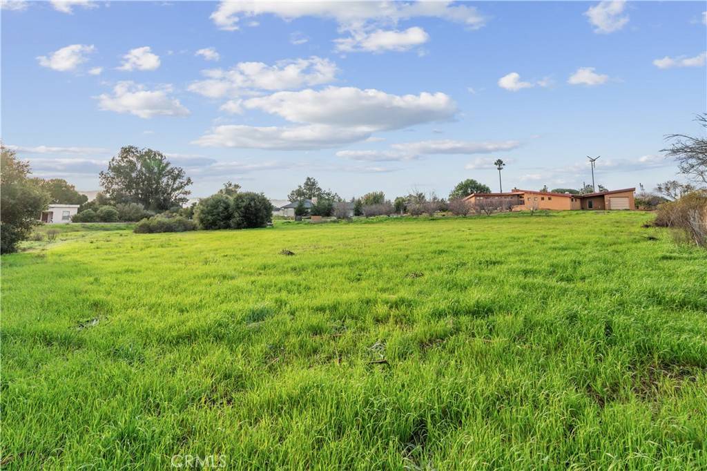San Luis Obispo, CA 93401,5275 Windmill WAY
