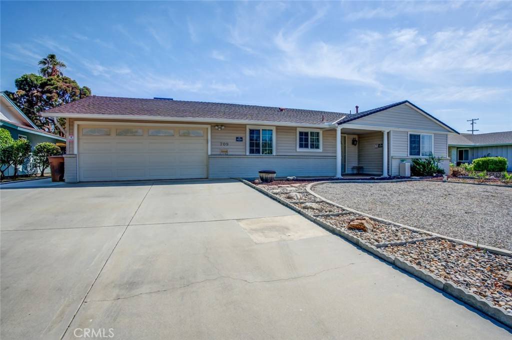Bakersfield, CA 93309,709 Pebble Beach DR