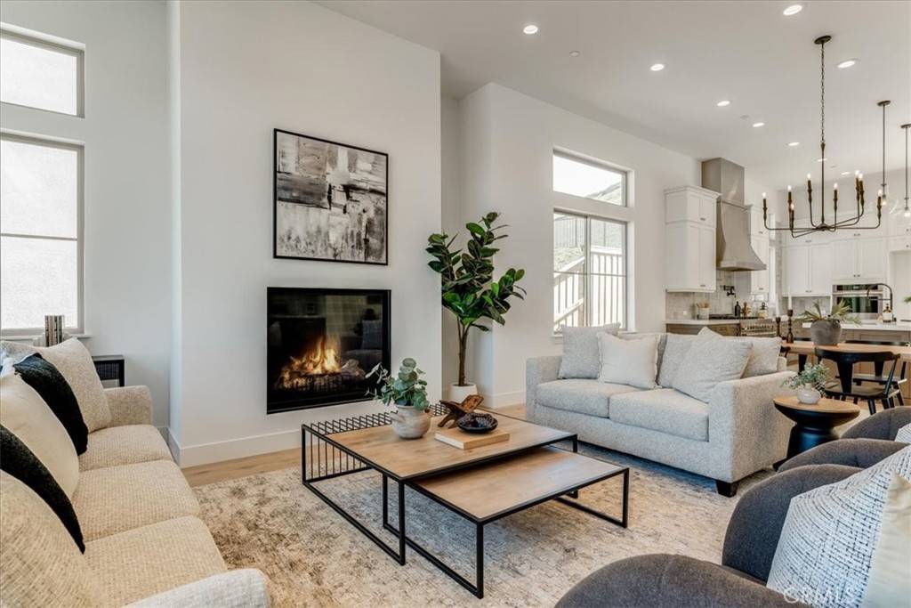 San Luis Obispo, CA 93401,1433 Hansen LN