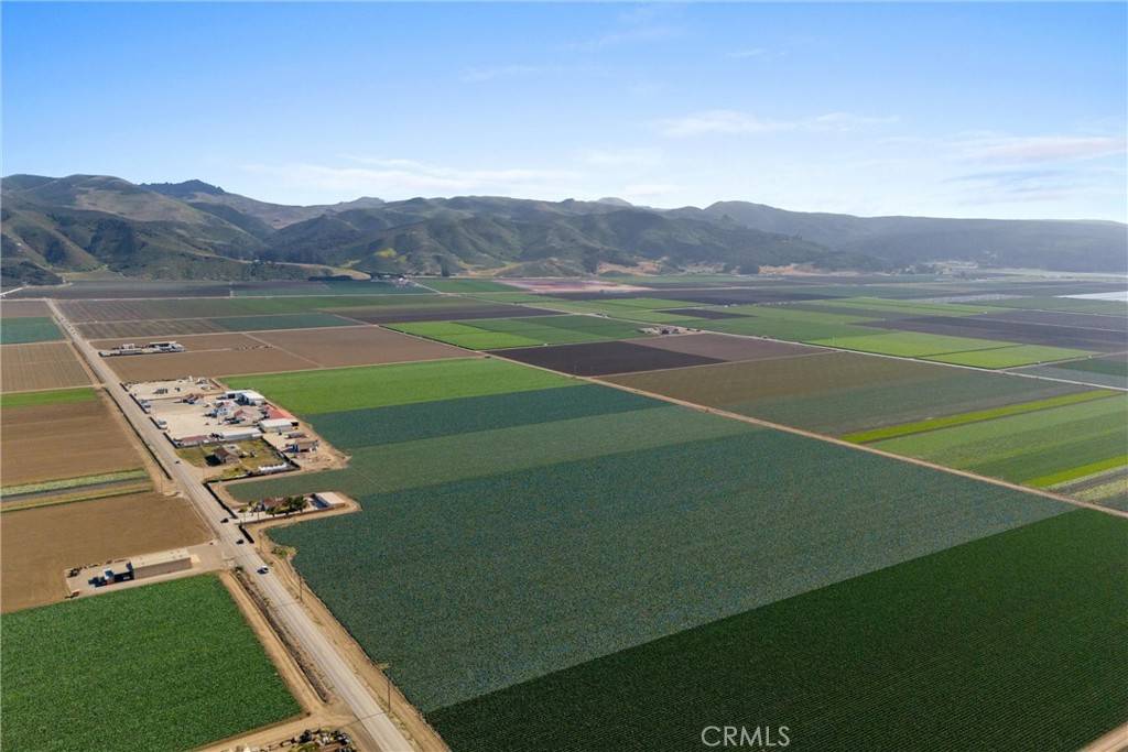 Lompoc, CA 93436,901 Floradale AVE