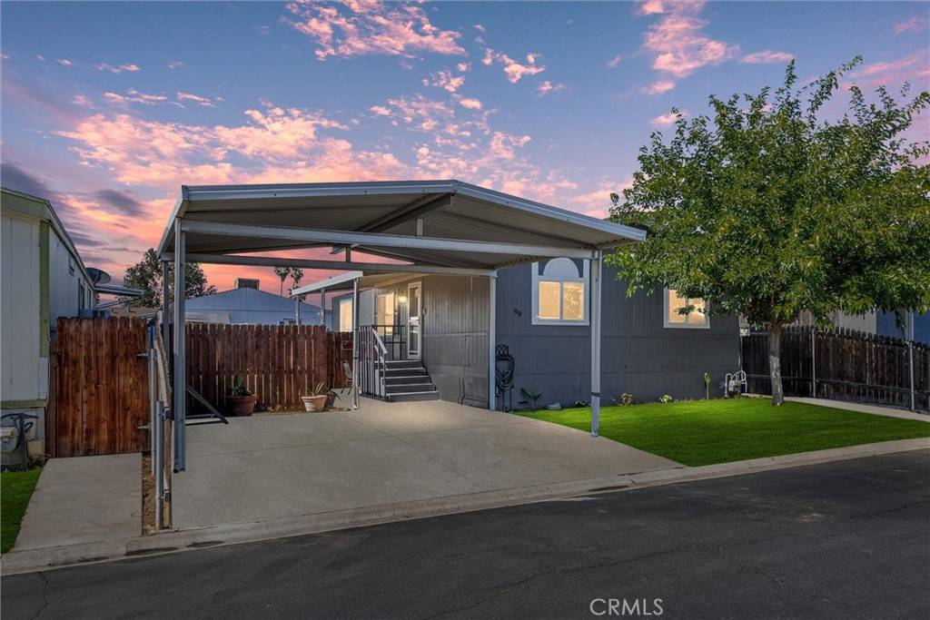 Bakersfield, CA 93314,14035 Rosedale #99