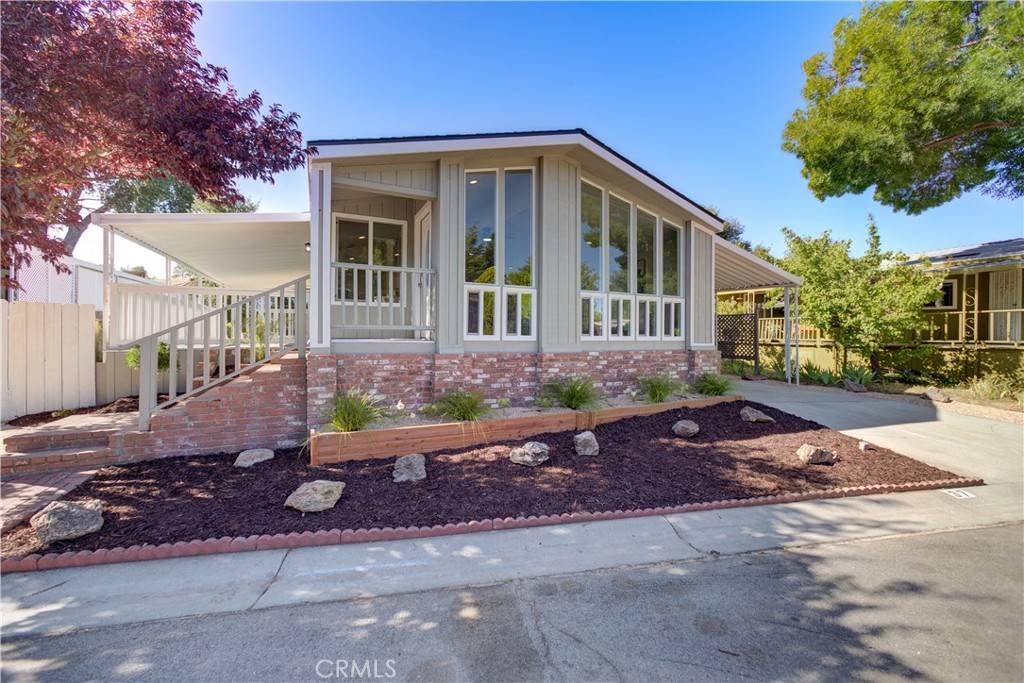 Paso Robles, CA 93446,37 Via Santa Barbara #37