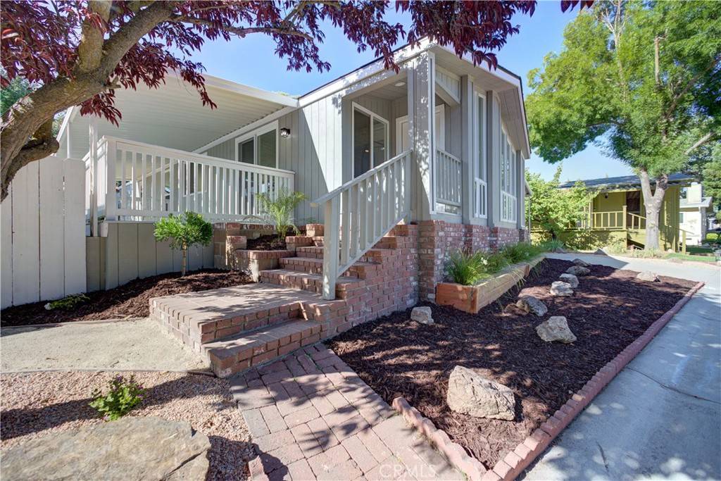 Paso Robles, CA 93446,37 Via Santa Barbara #37