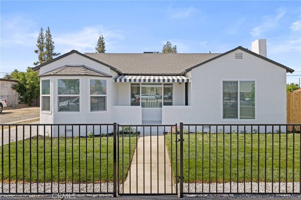 Hanford, CA 93230,211 E Grangeville BLVD