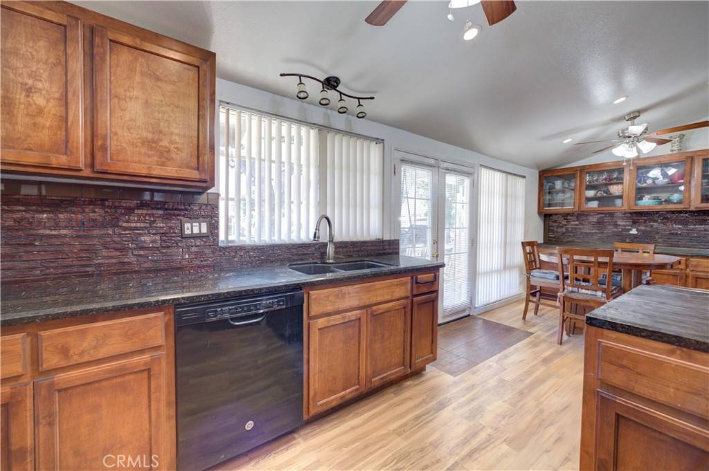 Santa Maria, CA 93454,735 E Fesler ST