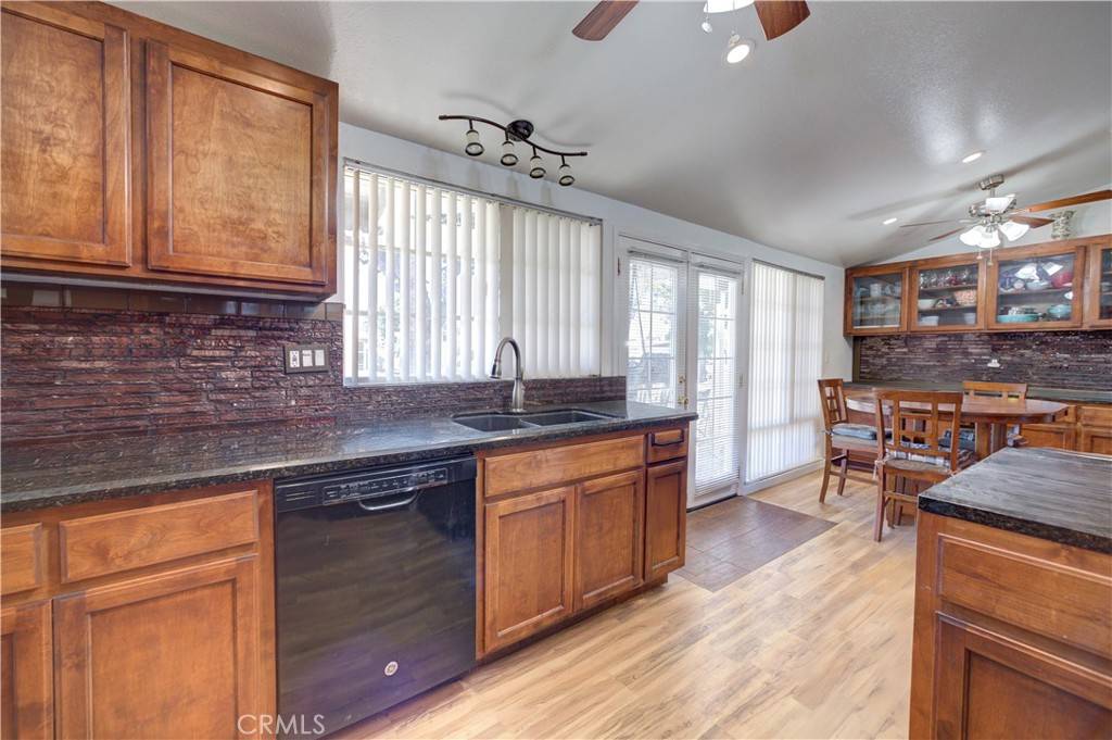 Santa Maria, CA 93454,735 E Fesler ST