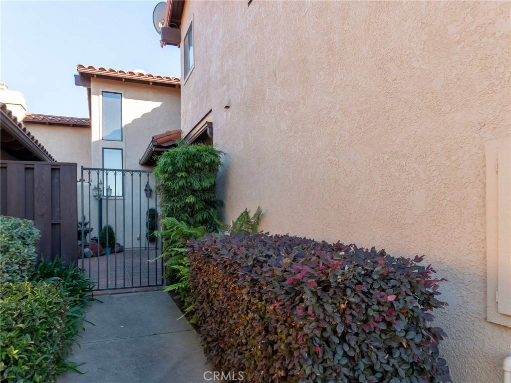 Santa Maria, CA 93455,4412 Radcliff LN