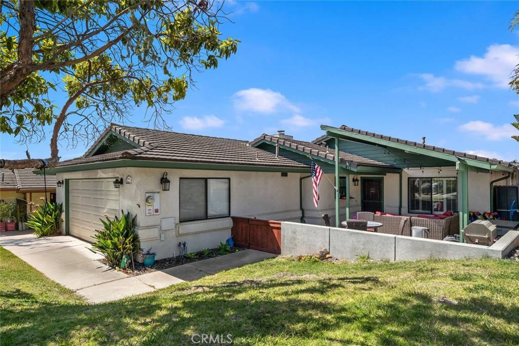 Arroyo Grande, CA 93420,411 Spanish Moss LN