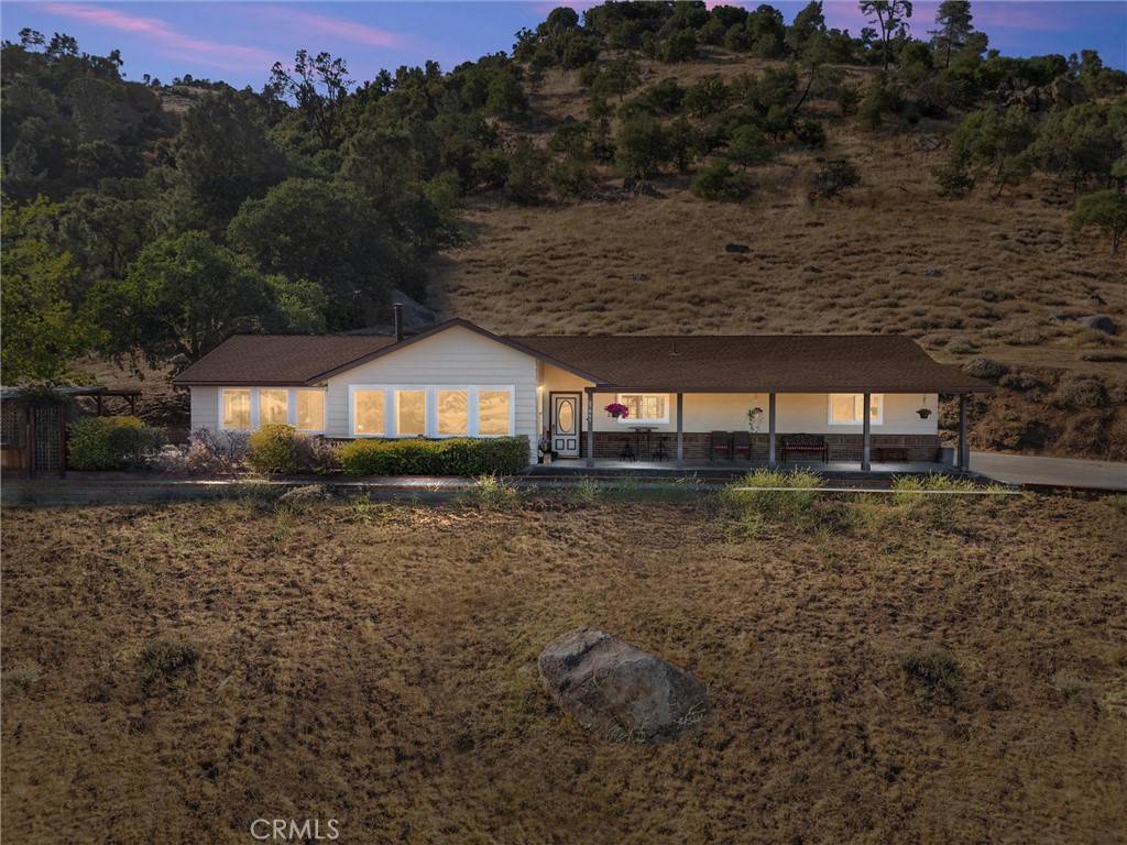 Tehachapi, CA 93561,27861 Cummings Valley RD