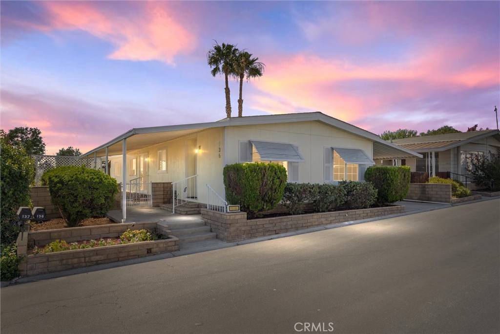 Bakersfield, CA 93306,8536 Kern Canyon RD #136