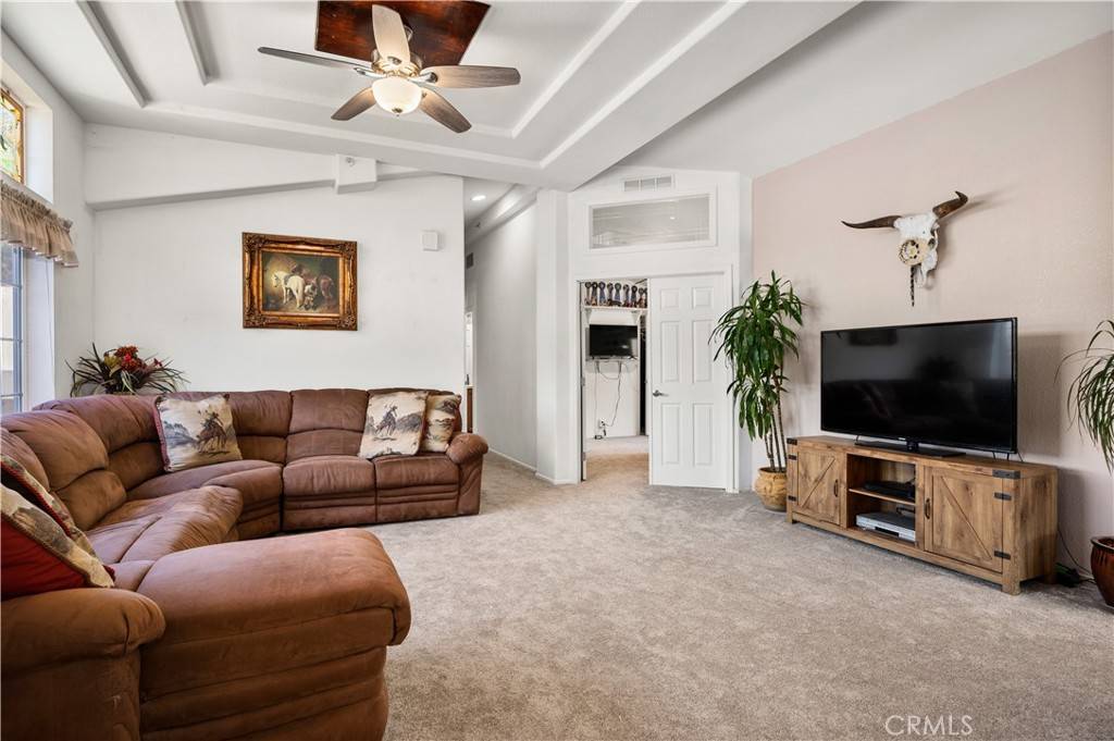 Santa Maria, CA 93454,6870 Long Canyon RD