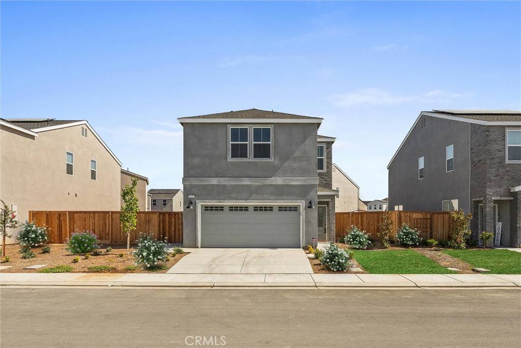 Shafter, CA 93263,8906 Mill Bridge DR
