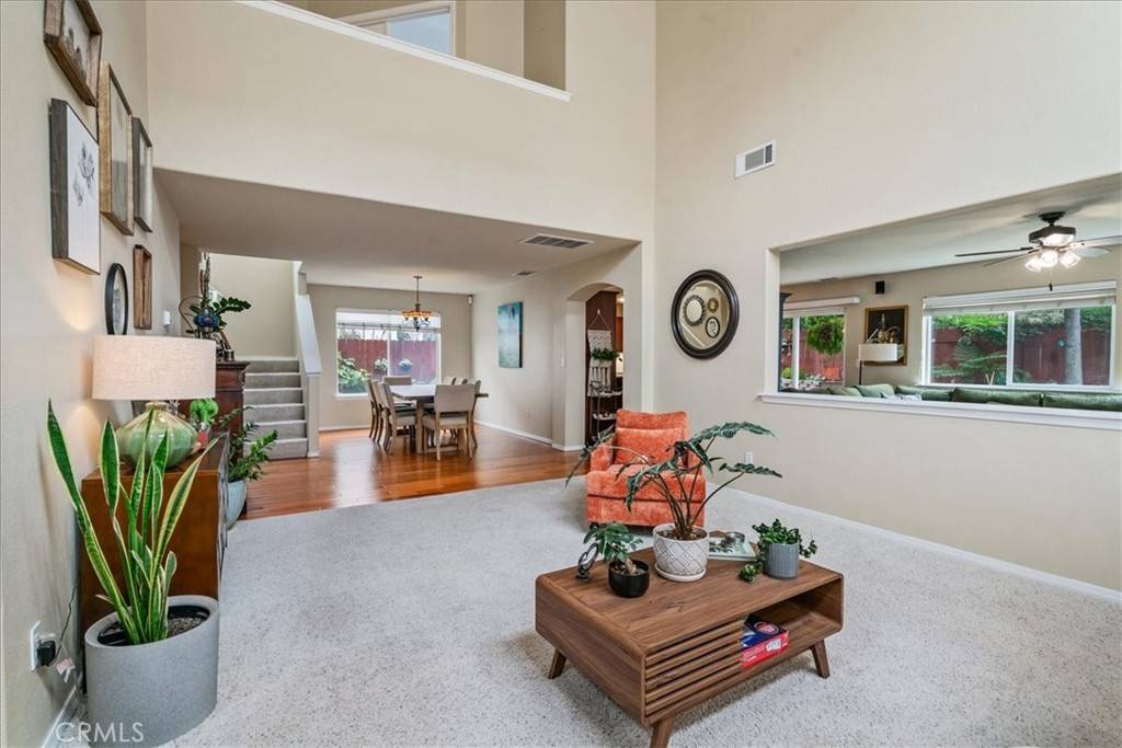Santa Maria, CA 93454,725 Brandy CT
