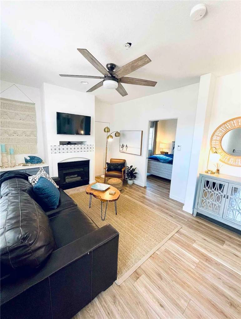 Oceano, CA 93445,444 Pier AVE #4