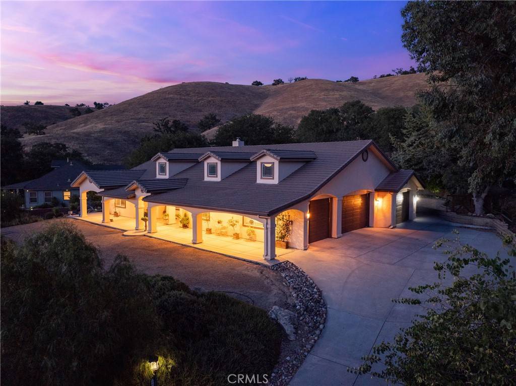Paso Robles, CA 93446,9966 Sunfish CIR