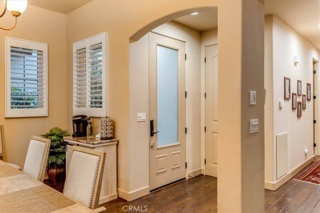 Nipomo, CA 93444,977 Jacqueline PL