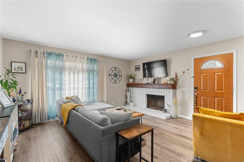 Lompoc, CA 93436,1330 W Apricot AVE