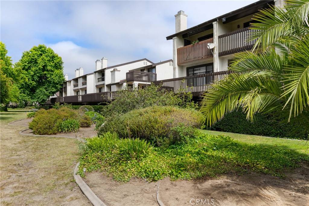 Lompoc, CA 93436,1330 W Apricot AVE