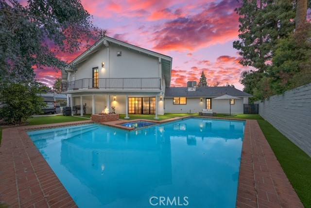 Bakersfield, CA 93309,841 Fairway DR