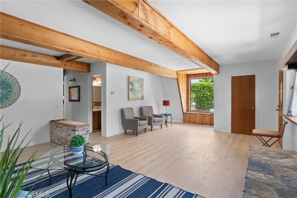 Los Alamos, CA 93440,425 Shaw ST