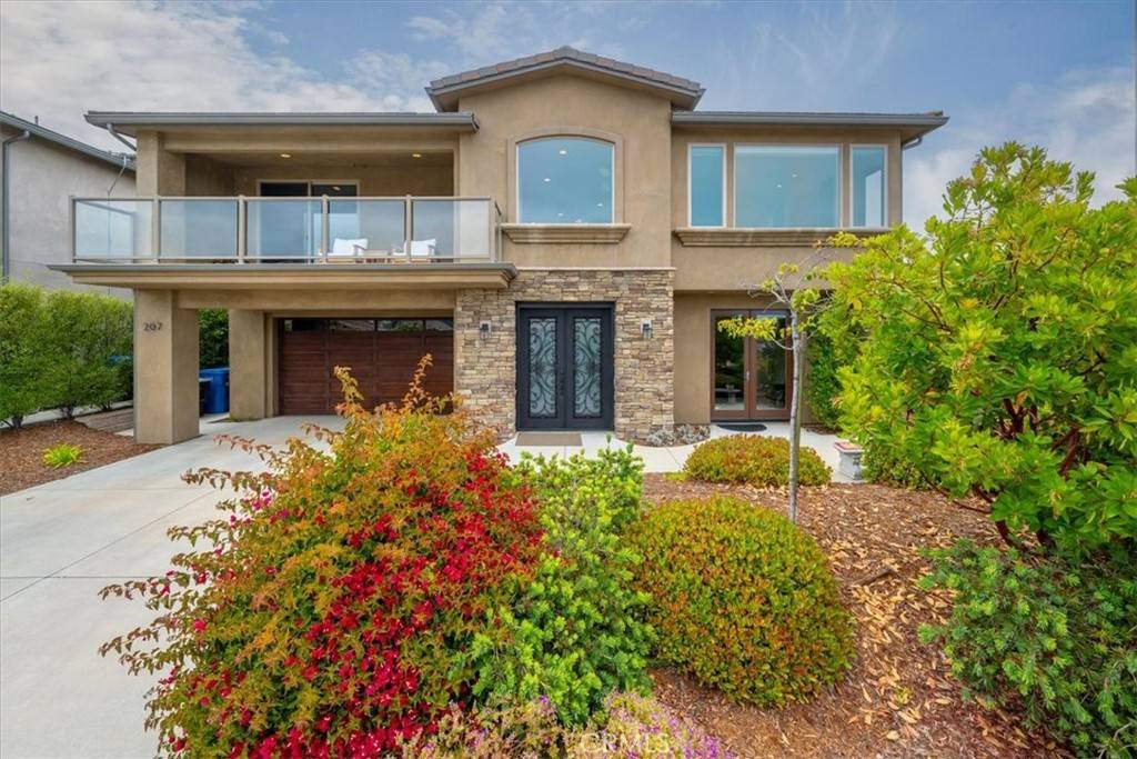 Pismo Beach, CA 93449,207 Princessa LN