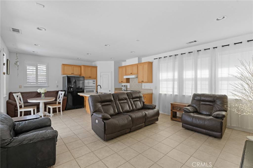 Santa Maria, CA 93455,5236 Pine Creek CT