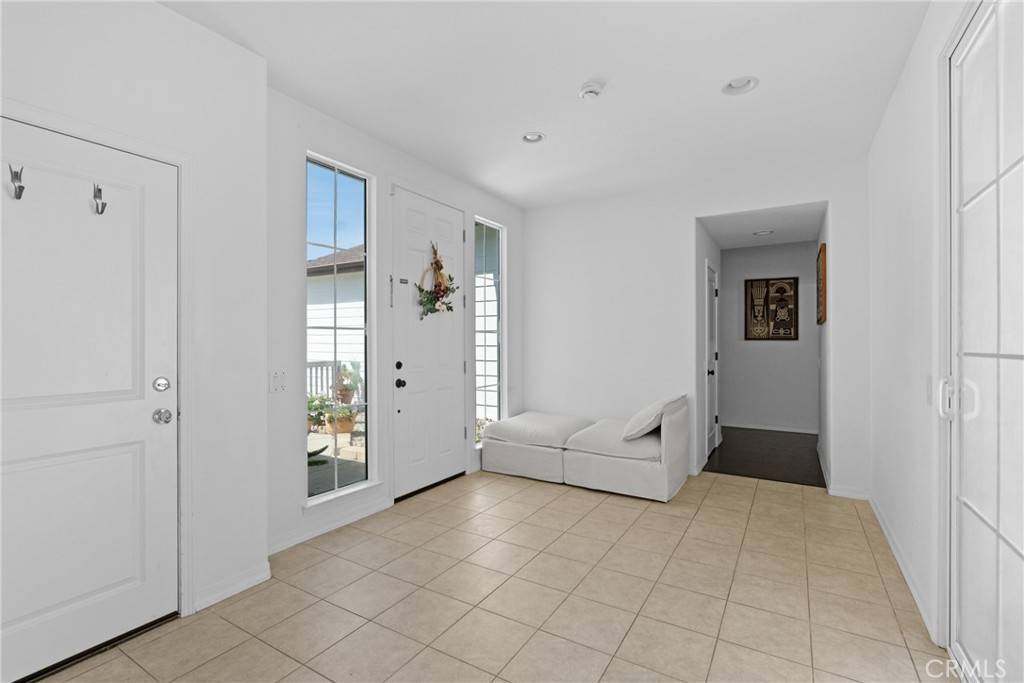 Santa Maria, CA 93455,5236 Pine Creek CT