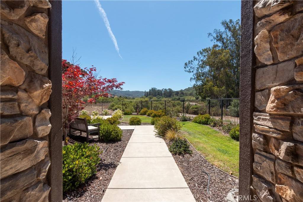 Santa Maria, CA 93455,5761 Yarrow DR