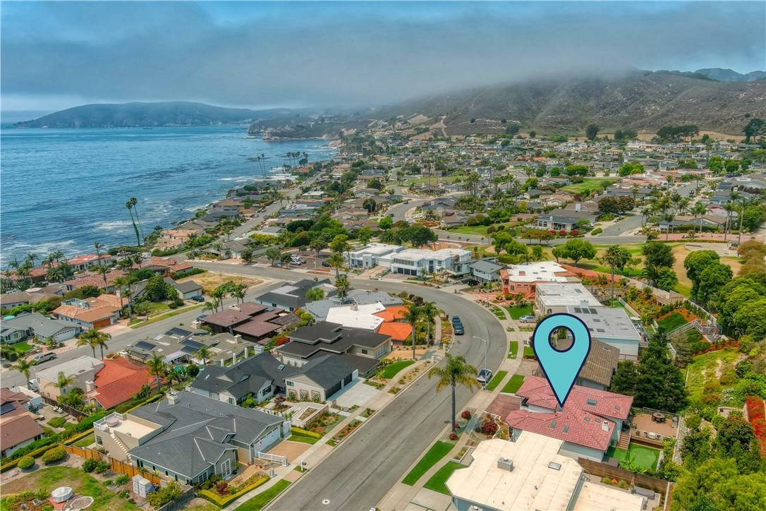 Pismo Beach, CA 93449,128 Florin ST