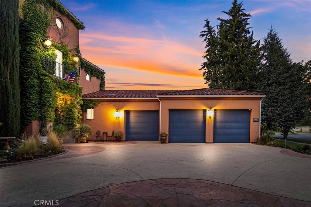 Paso Robles, CA 93446,806 Vista Cerro Drive