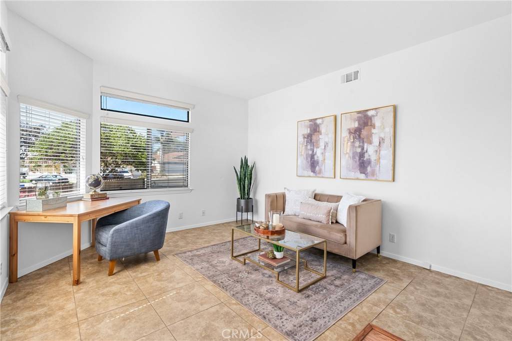 Arroyo Grande, CA 93420,280 Chelsea CT