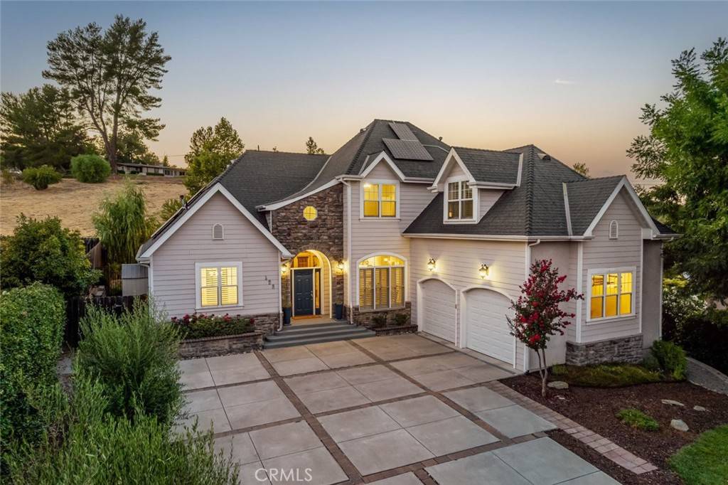 Paso Robles, CA 93446,428 Peachtree CT