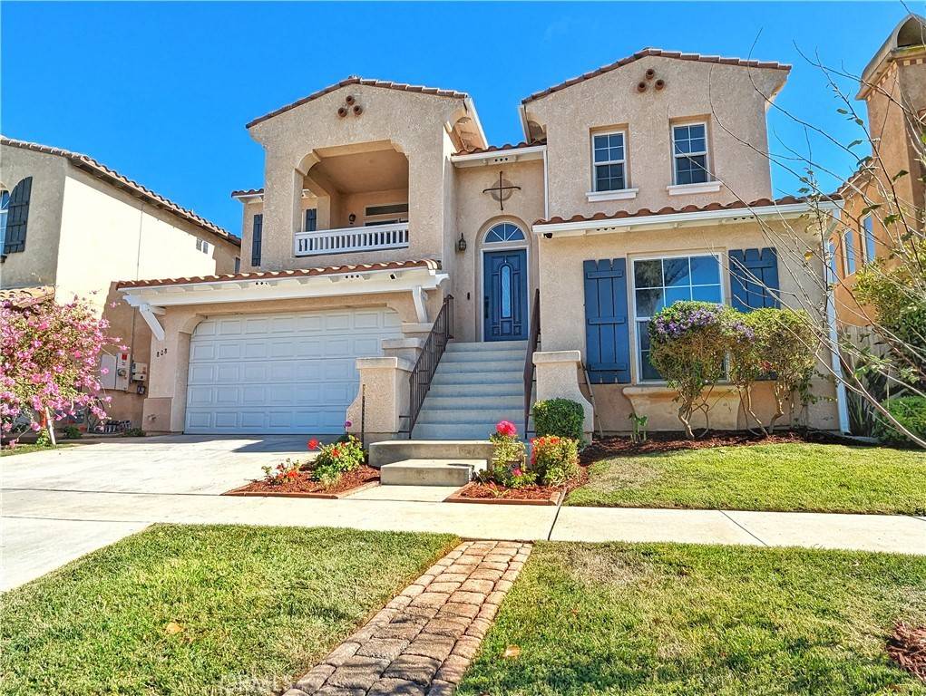 Santa Maria, CA 93458,808 Damask CT
