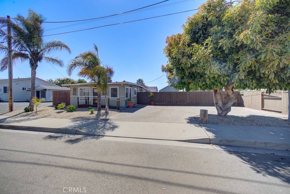 Grover Beach, CA 93433,166 S 10th ST