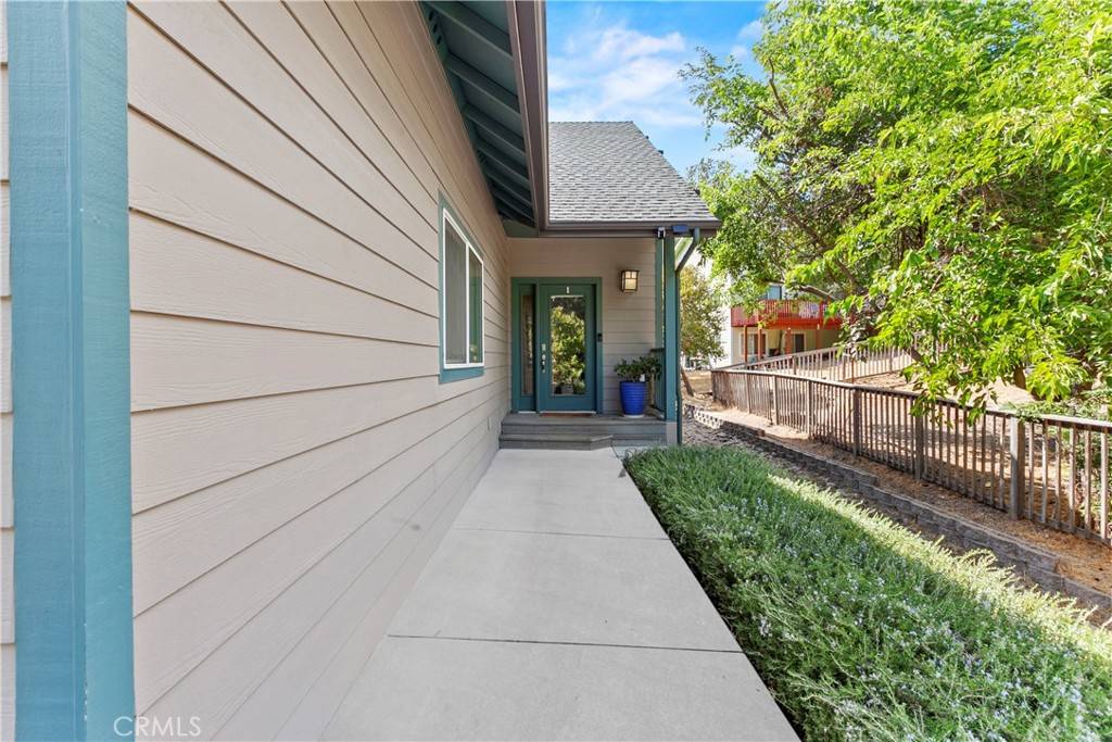 Paso Robles, CA 93446,715 Leland ST