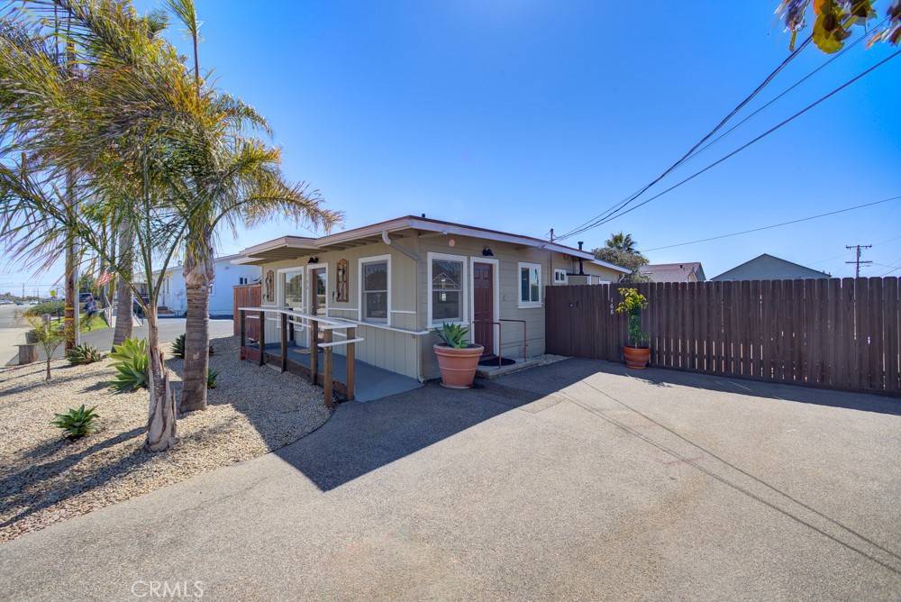 Grover Beach, CA 93433,166 S 10th ST