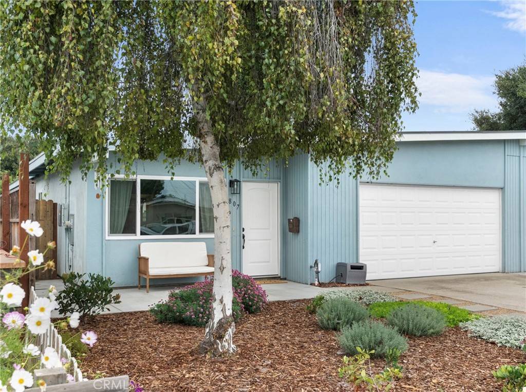 Arroyo Grande, CA 93420,807 Valley RD