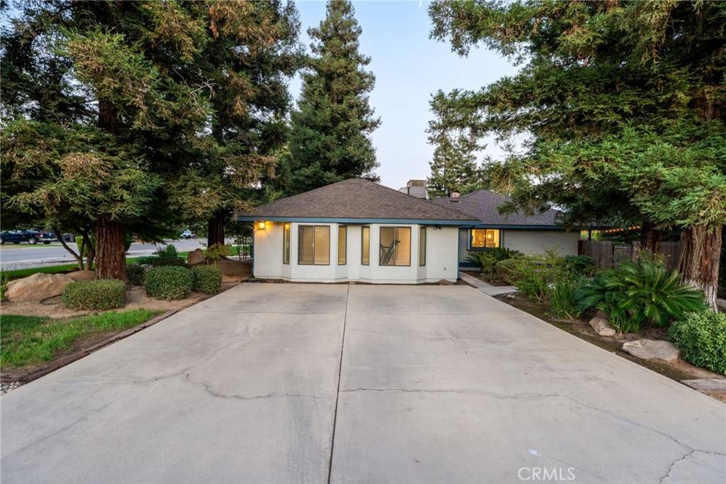 Visalia, CA 93291,5837 W Stewart