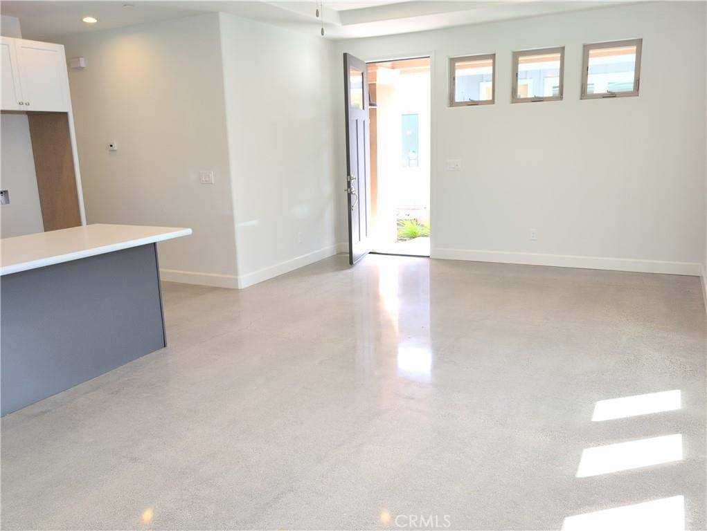 Oceano, CA 93445,1449 Ronald WAY